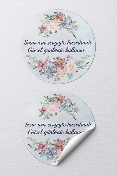 Sevgiyle Hazırlandı Kuşe Çıkartma Etiketi